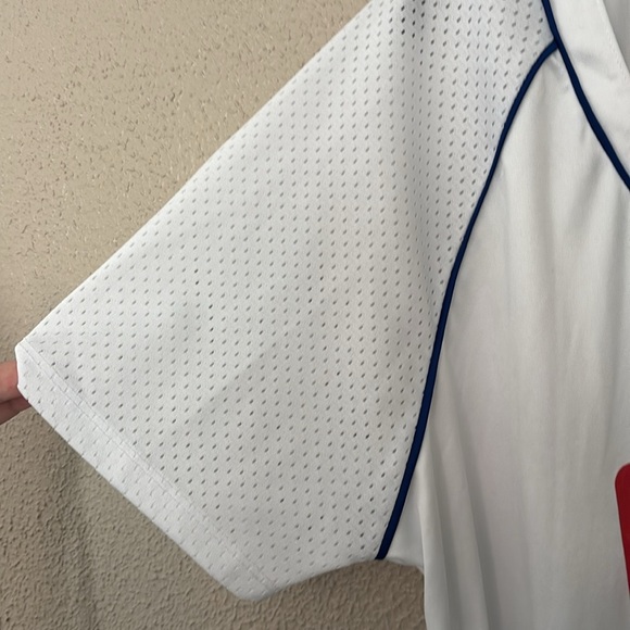 Women’s Plus Size Majestic Chicago Cubs MLB Baseball Jersey V Neck TShirt, 2XL - Picture 4 of 5